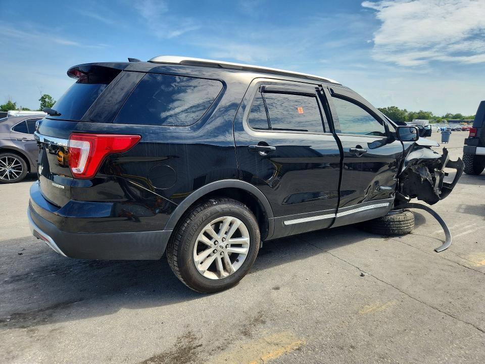 Photo 3 from auction – 2016 FORD EXPLORER with VIN 1FM5K7D80GGA95164