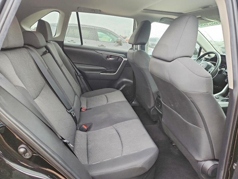 Photo 10 from auction – 2021 TOYOTA RAV4 with VIN 2T3RWRFV6MW109108