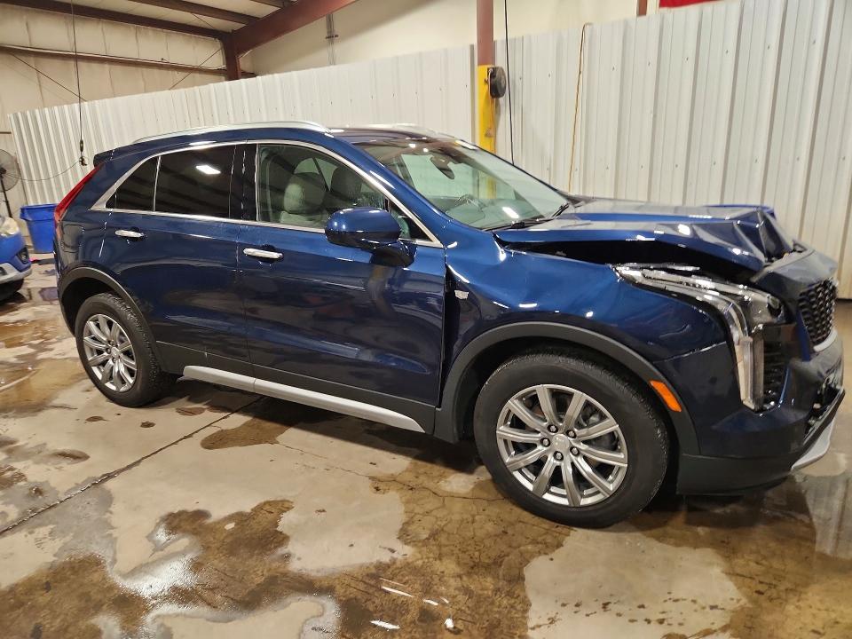 Photo 4 from auction – 2020 CADILLAC XT4 with VIN 1GYFZCR4XLF074187