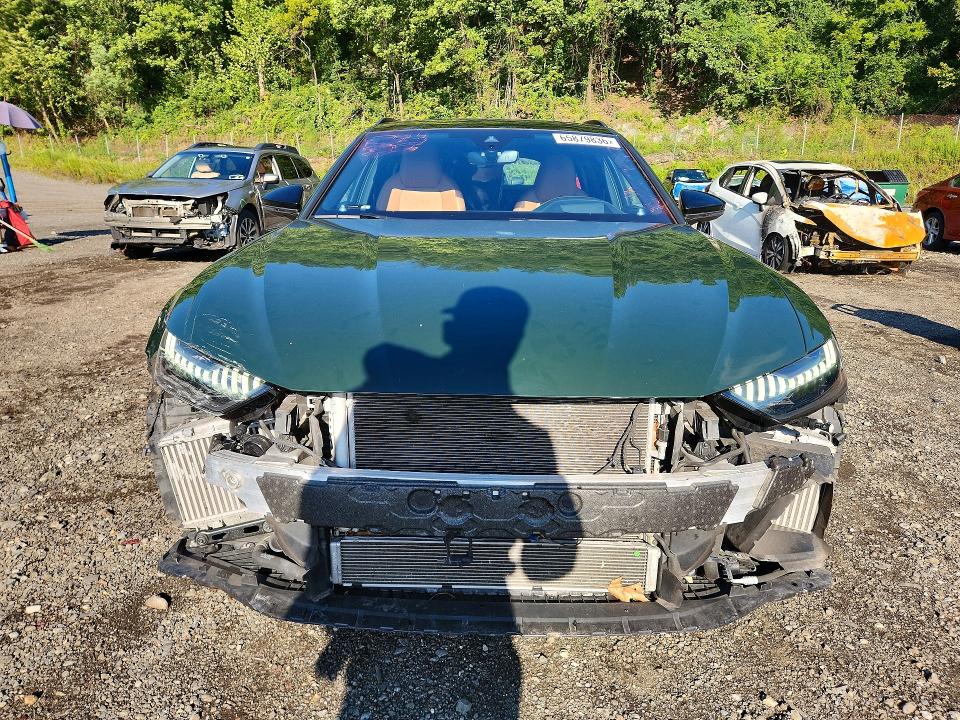 Photo 5 from auction – 2022 AUDI RS6 with VIN WUA1CBF20NN904508