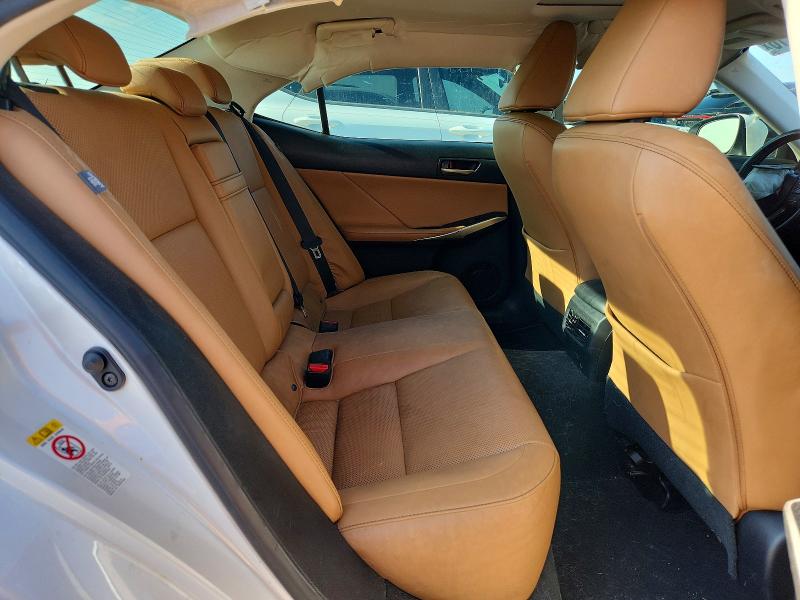 Снимка 10 от търг – 2018 LEXUS IS с VIN JTHBA1D29J5072003