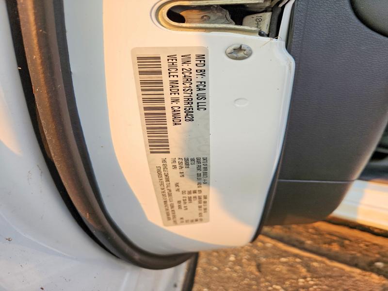 Photo 14 from auction – 2024 CHRYSLER PACIFICA with VIN 2C4RC1S71RR158428