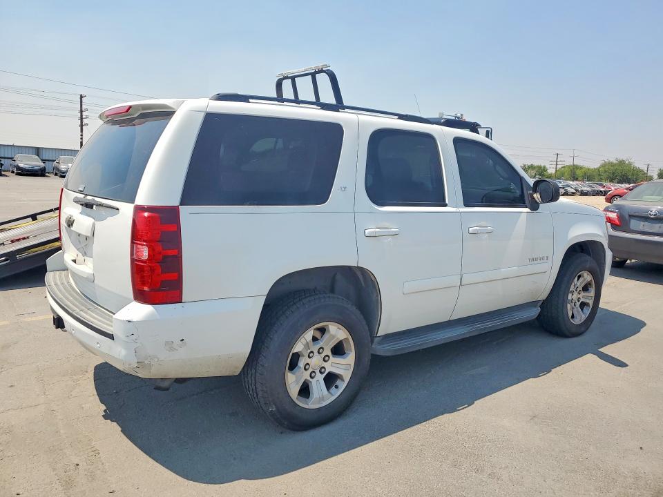 Photo 3 from auction – 2007 CHEVROLET TAHOE with VIN 1GNFK13057J128235