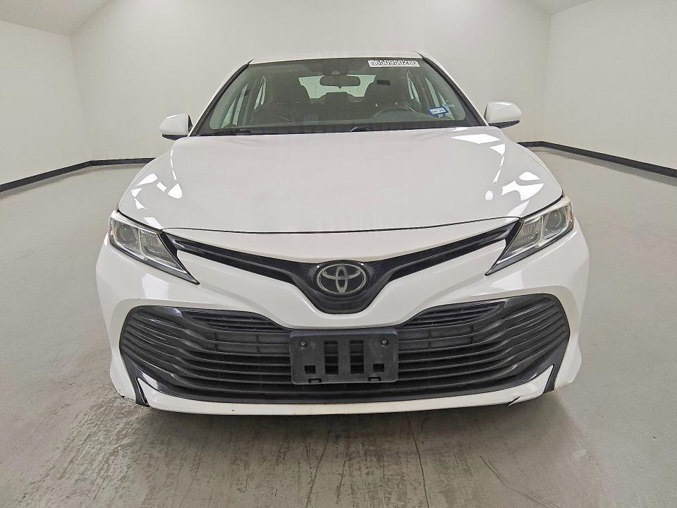Фото 5 с аукциона – 2020 TOYOTA CAMRY с VIN 4T1C11AK2LU355437
