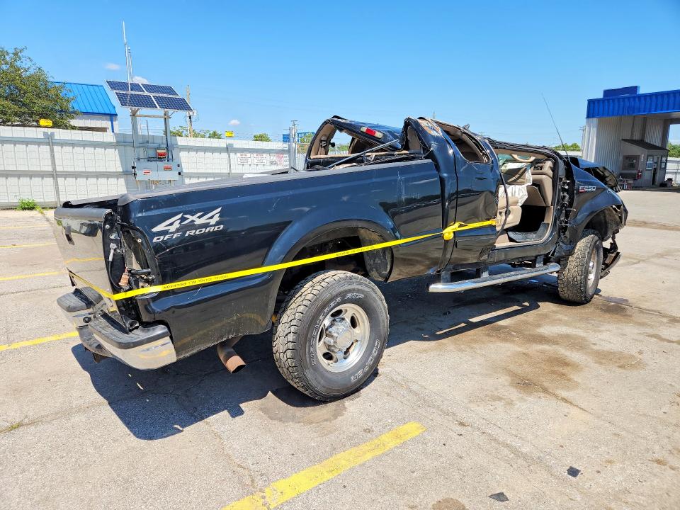 Photo 3 from auction – 2001 FORD F250 with VIN 1FTNX21FX1EC41181