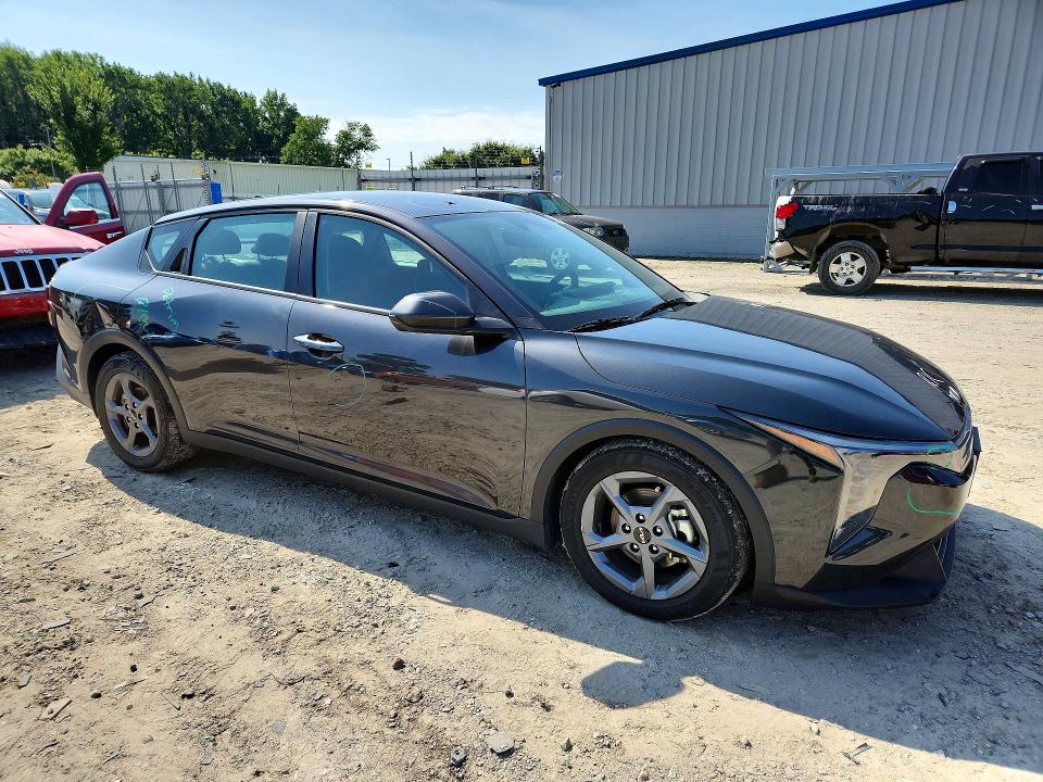Zdjęcie 4 z aukcji – 2025 KIA K4 z VIN 3KPFT4DE1SE171414