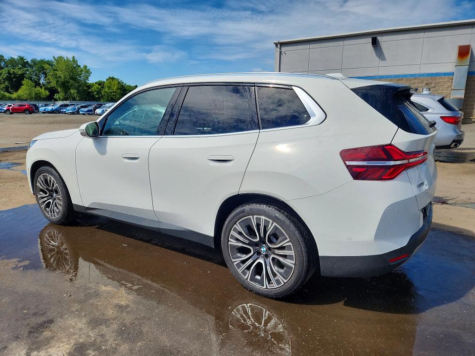 Фото 2 с аукциона – 2025 BMW X3 с VIN 5UX53GP06S9117008