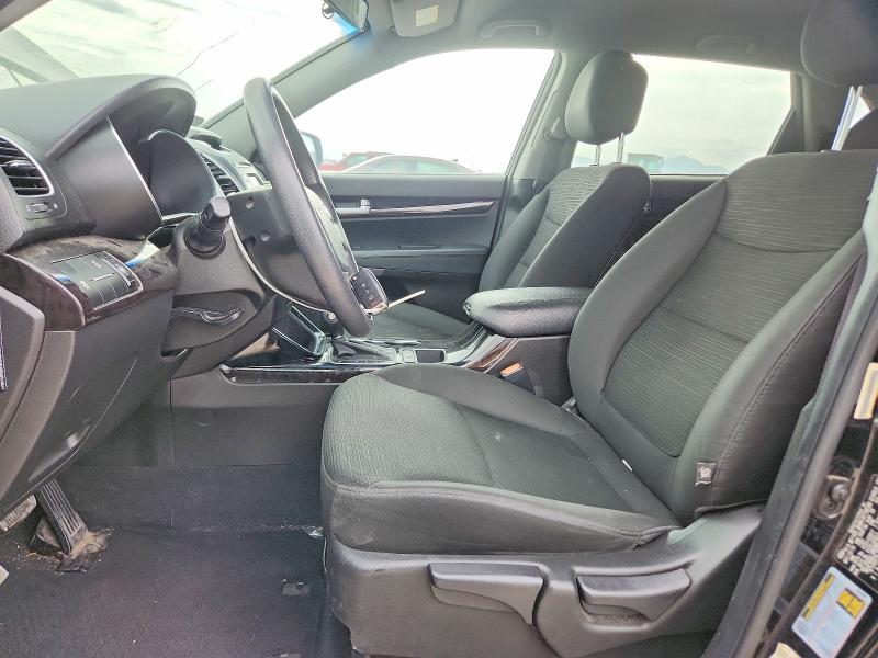 Photo 7 from auction – 2015 KIA SORENTO with VIN 5XYKTDA73FG598476