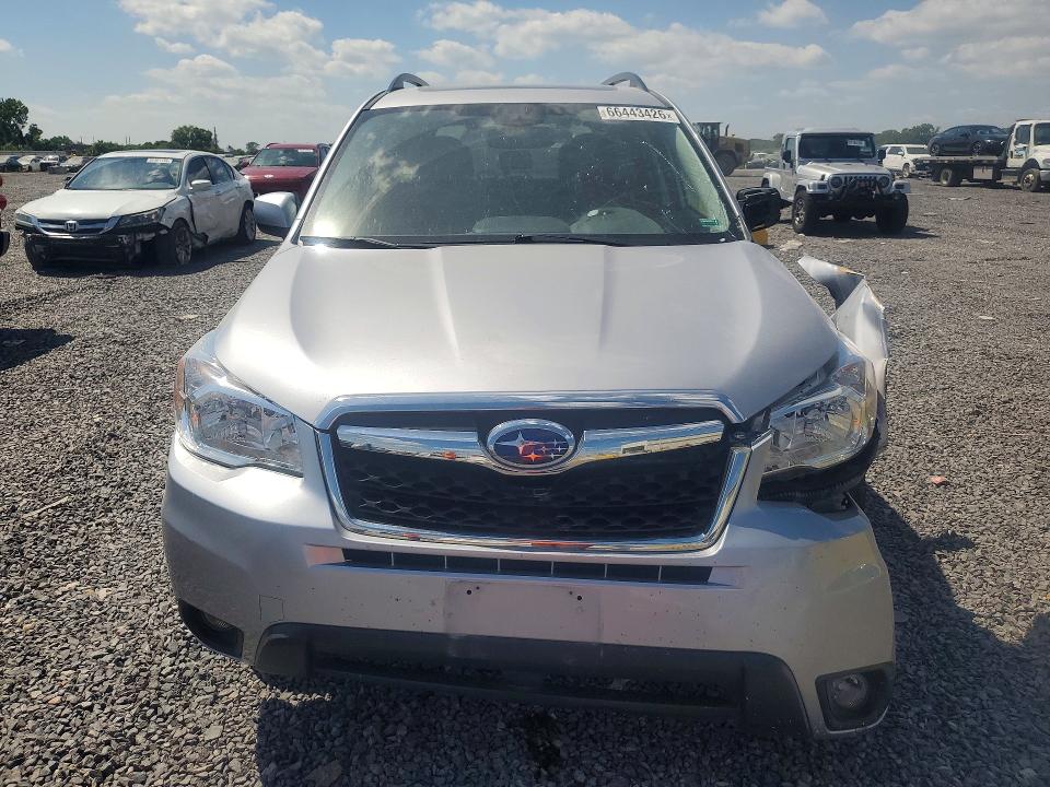 Photo 5 from auction – 2016 SUBARU FORESTER with VIN JF2SJAFC0GH414048