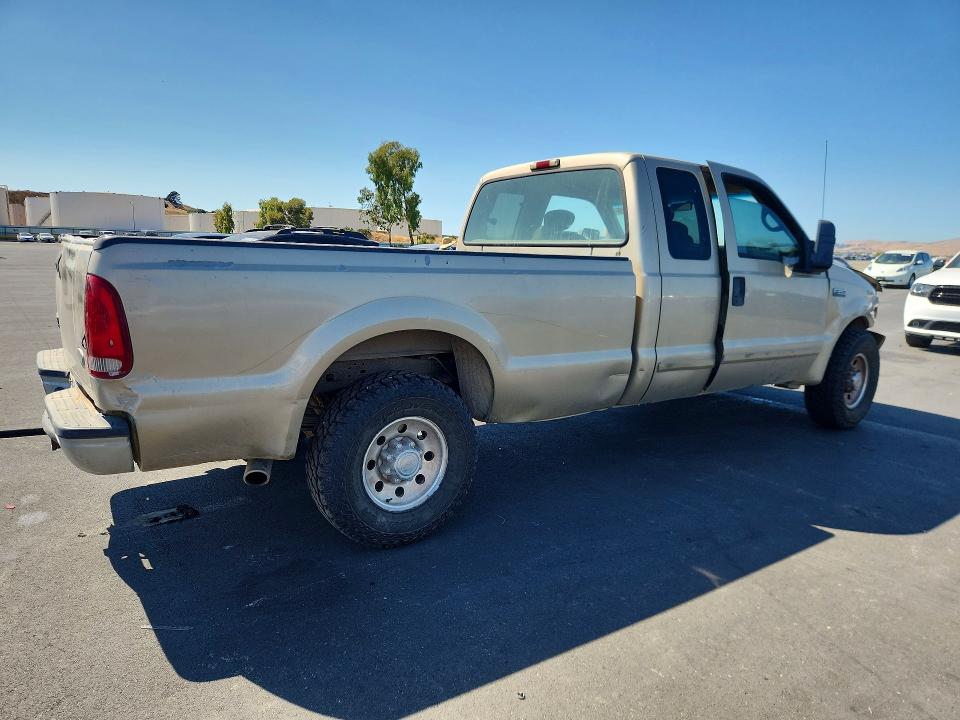 Photo 3 from auction – 2001 FORD F250 with VIN 1FTNX20L91ED51968