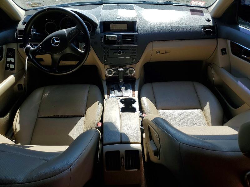 Photo 8 from auction – 2010 MERCEDES-BENZ C with VIN WDDGF8BB4AR108330