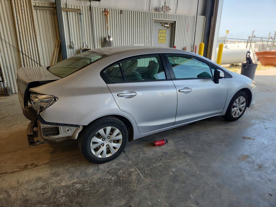 Photo 3 from auction – 2012 HONDA CIVIC with VIN 19XFB2F59CE008306