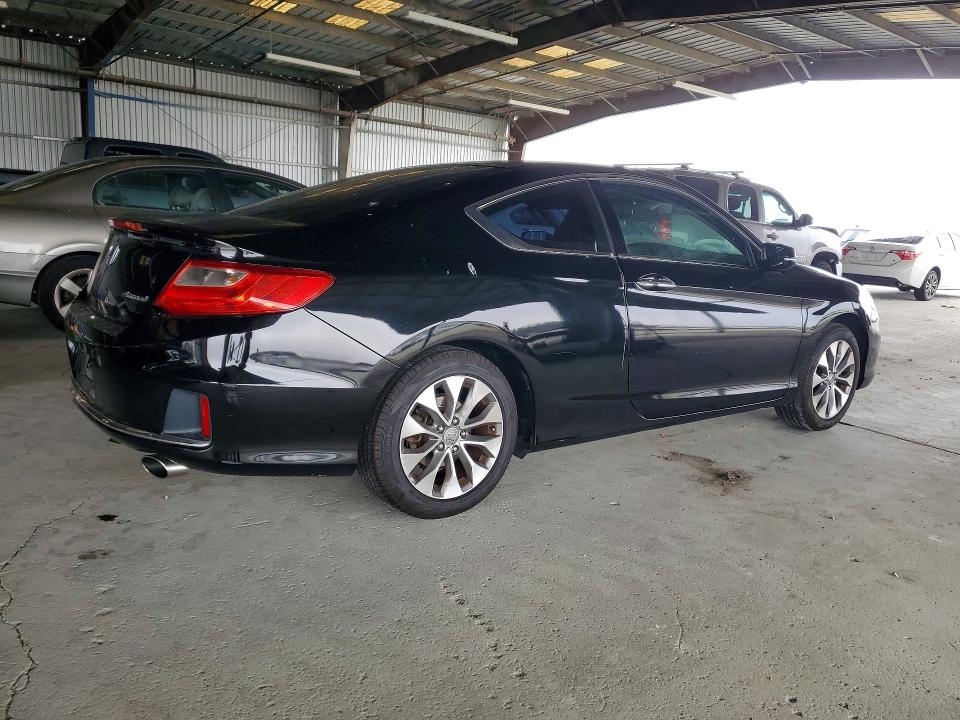 Photo 3 from auction – 2013 HONDA ACCORD with VIN 1HGCT1B75DA006897