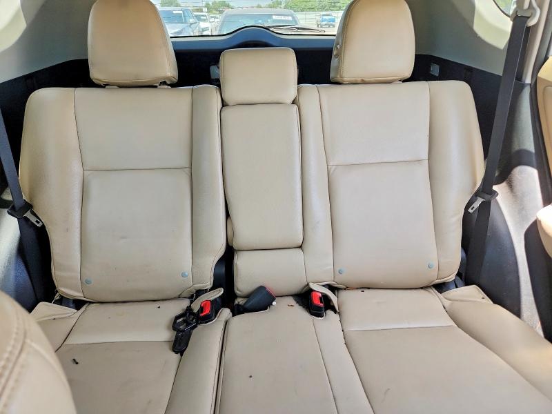 Photo 10 from auction – 2013 TOYOTA RAV4 with VIN 2T3ZFREV2DW057963