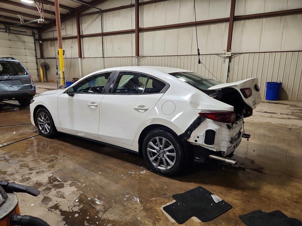 Zdjęcie 2 z aukcji – 2024 MAZDA 3 z VIN 3MZBPAAM3RM435484