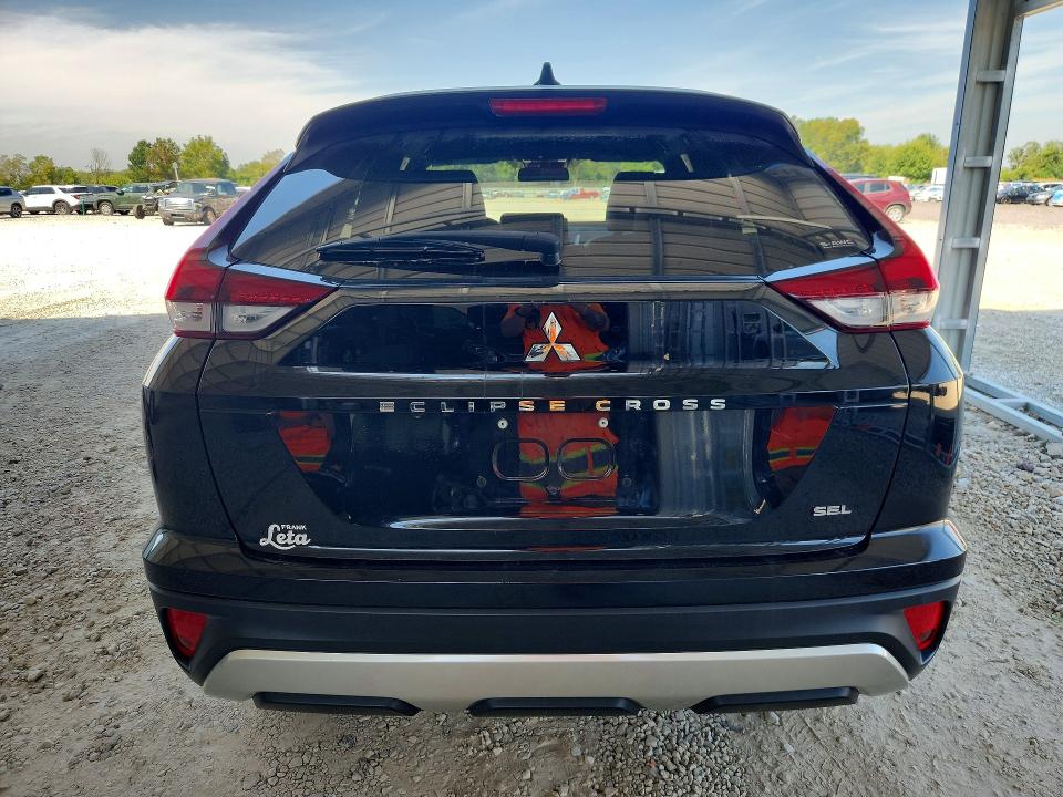 Снимка 6 от търг – 2022 MITSUBISHI ECLIPSE CROSS с VIN JA4ATWAA6NZ045253