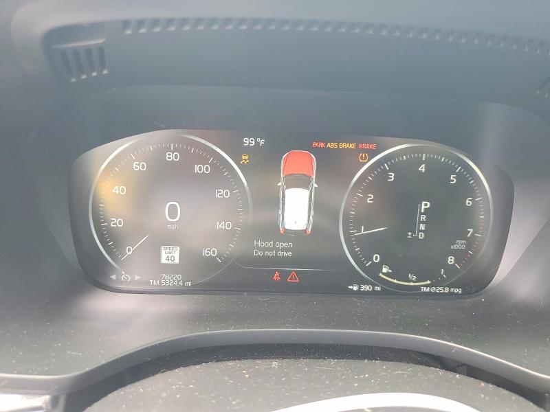 Photo 9 from auction – 2019 VOLVO XC60 with VIN LYV102DL4KB296926