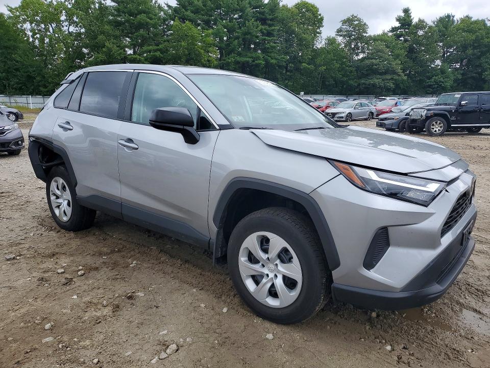 Photo 4 from auction – 2025 TOYOTA RAV4 with VIN 2T3F1RFV1SW515182