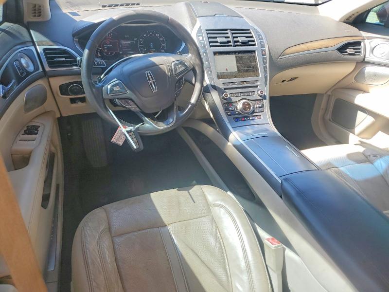 Photo 8 from auction – 2017 LINCOLN MKZ with VIN 3LN6L5FC6HR631276