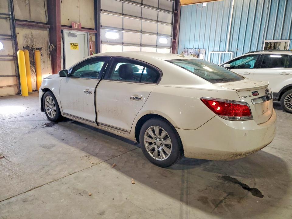 Photo 2 from auction – 2013 BUICK LACROSSE with VIN 1G4GC5ER1DF123508