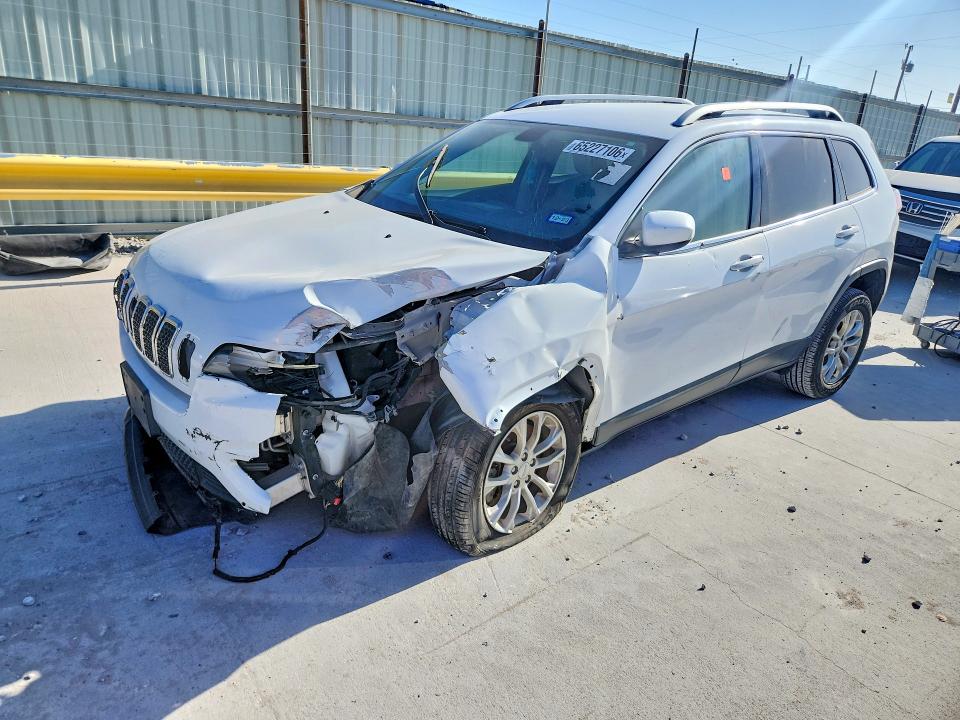 JEEP CHEROKEE 2019 with VIN 1C4PJLCB7KD297368 - Photo from auction
