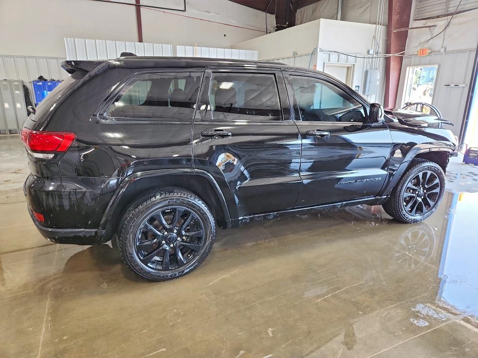 Снимка 3 от търг – 2019 JEEP GRAND CHEROKEE с VIN 1C4RJFAG0KC728034