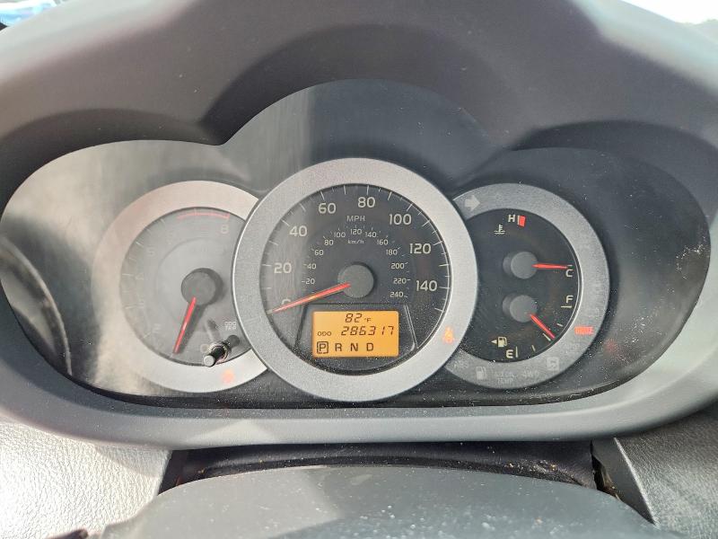 Foto 9 de la subasta – 2011 TOYOTA RAV4 con VIN JTMRK4DV2B5100413