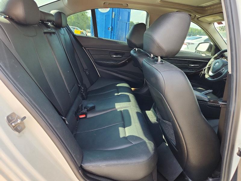 Photo 10 from auction – 2015 BMW 328 with VIN WBA3A5C52FF607180