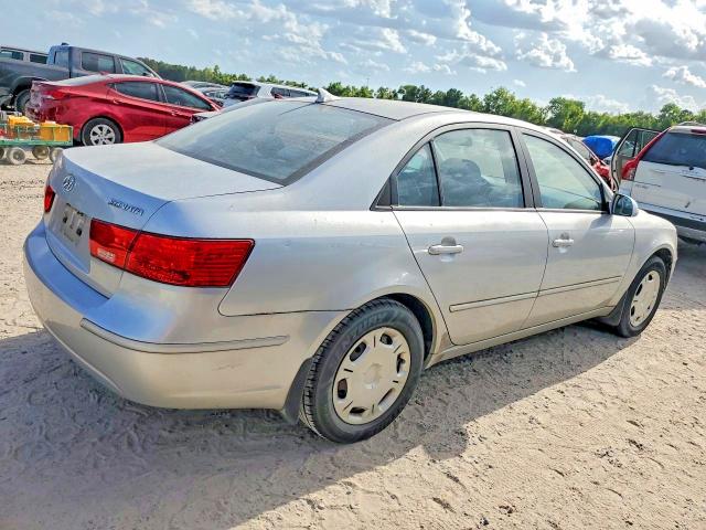 Photo 3 from auction – 2009 HYUNDAI SONATA with VIN 5NPET46C79H527488