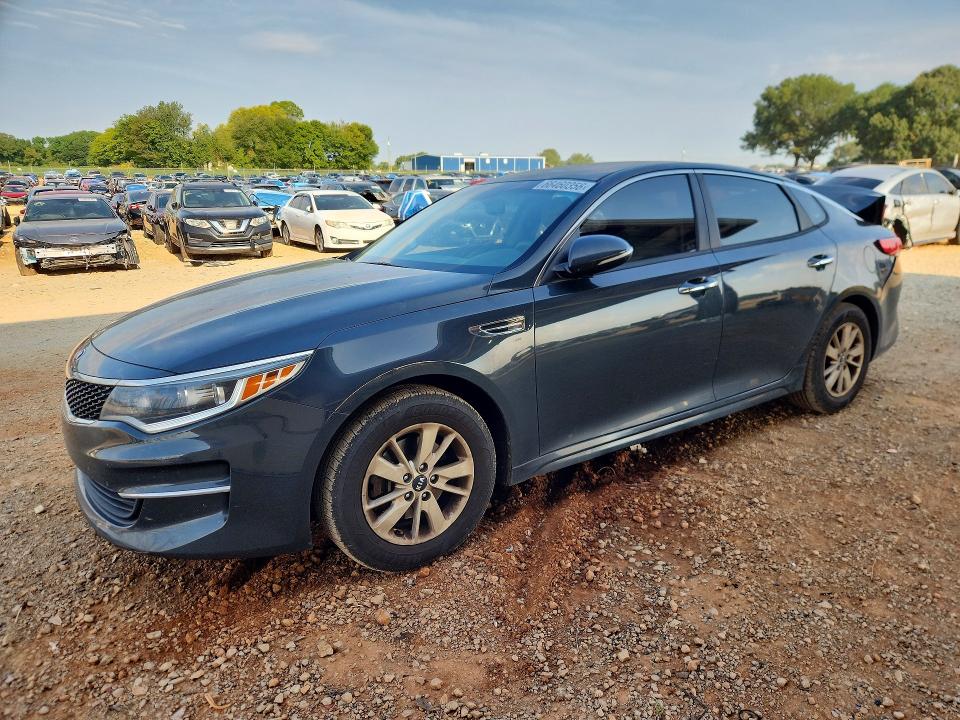KIA OPTIMA 2016 with VIN 5XXGT4L34GG019551 - Photo from auction