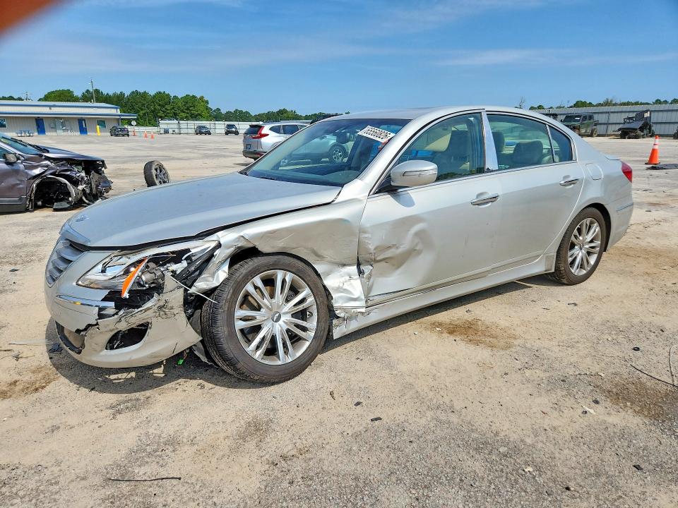 2013 HYUNDAI GENESIS - Търг №65560826
