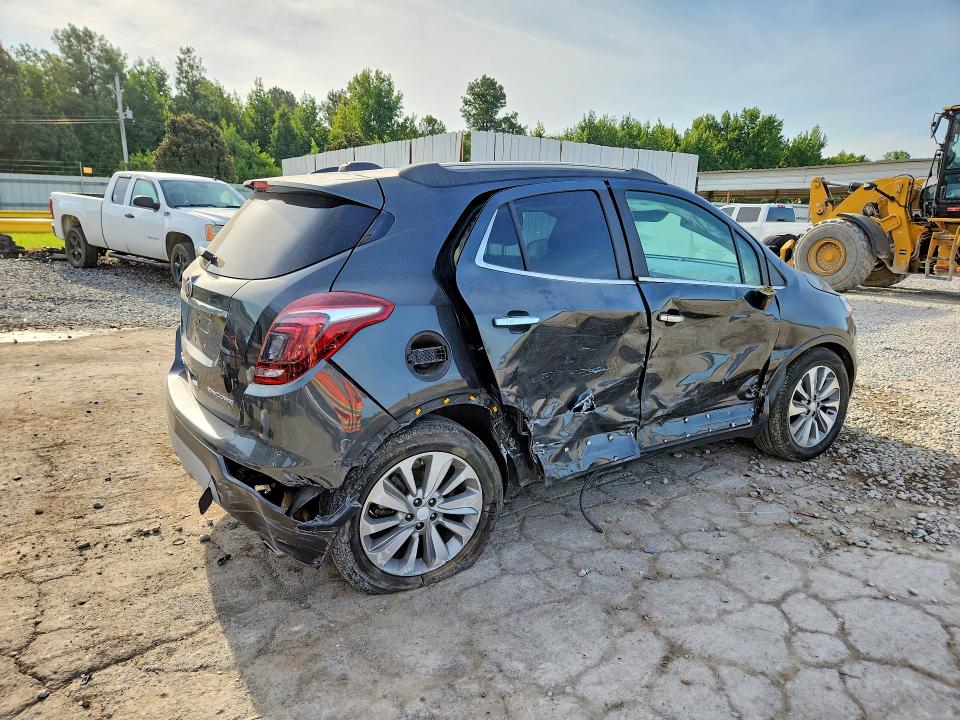 Photo 3 from auction – 2018 BUICK ENCORE with VIN KL4CJASB0JB689276