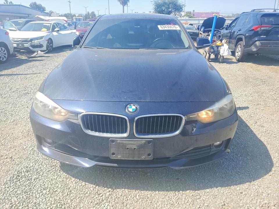 Photo 5 from auction – 2015 BMW 328 with VIN WBA3B5C50FP653436