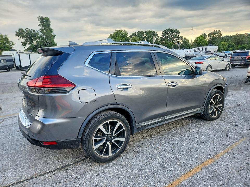 Photo 3 from auction – 2019 NISSAN ROGUE with VIN 5N1AT2MT9KC777818