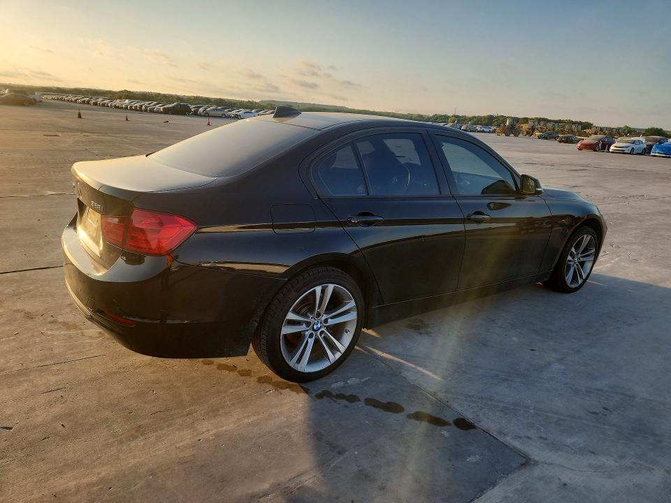 Photo 3 from auction – 2013 BMW 328 with VIN WBA3B3C57DJ811579