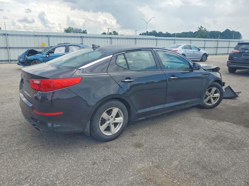 Photo 3 from auction – 2015 KIA OPTIMA with VIN KNAGM4A74F5659780