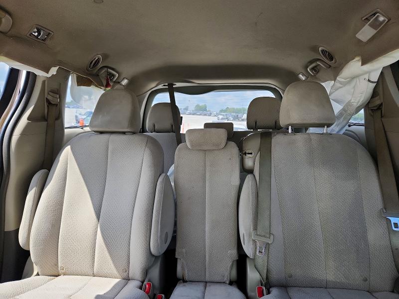 Photo 10 from auction – 2012 TOYOTA SIENNA with VIN 5TDKK3DC7CS230306