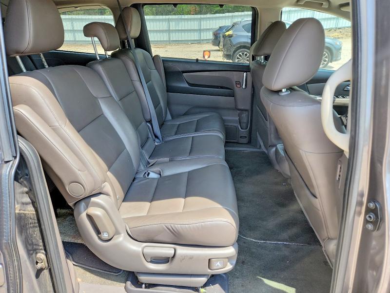 Photo 11 from auction – 2014 HONDA ODYSSEY with VIN 5FNRL5H64EB017722