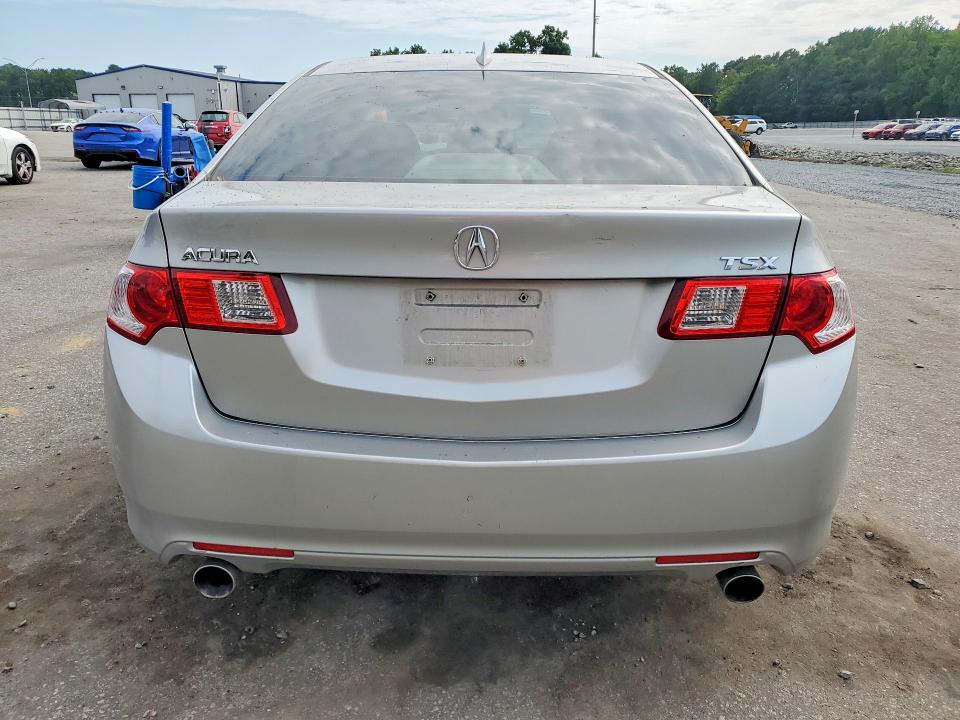 Photo 6 from auction – 2010 ACURA TSX with VIN JH4CU2F65AC019893