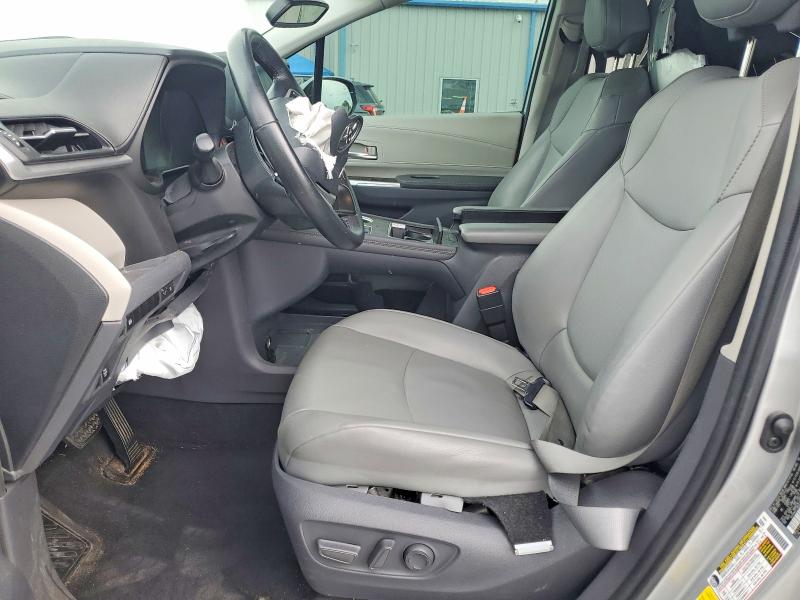 Photo 7 from auction – 2021 TOYOTA SIENNA with VIN 5TDYRKEC2MS029218