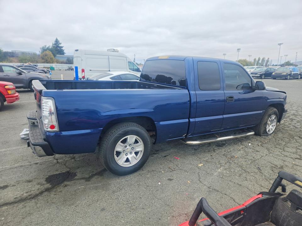 صورة رقم 3 من المزاد - 2002 CHEVROLET SILVERADO مع VIN 2GCEC19V821275091