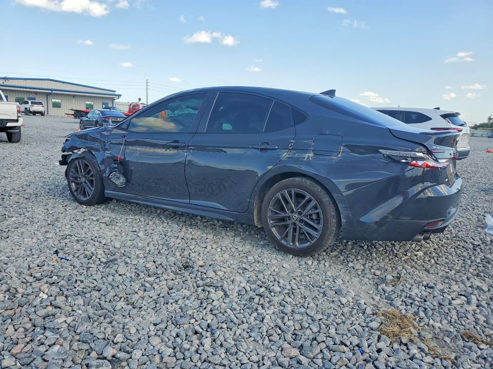 Photo 2 from auction – 2025 TOYOTA CAMRY with VIN 4T1DAACK2SU184429