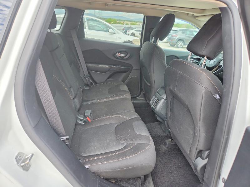 Photo 11 from auction – 2015 JEEP CHEROKEE with VIN 1C4PJMCS5FW792989