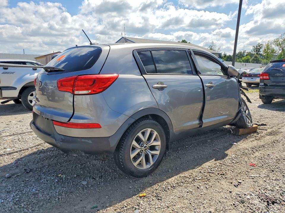 Photo 3 from auction – 2015 KIA SPORTAGE with VIN KNDPBCAC0F7701043