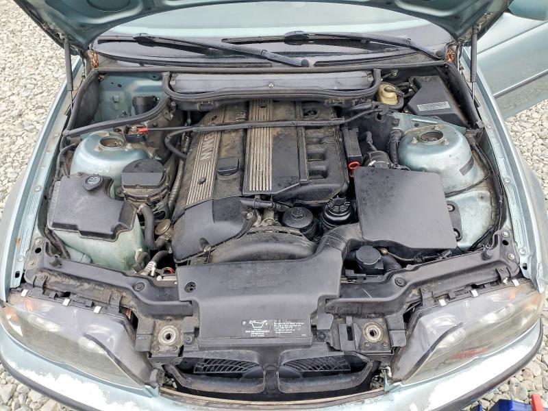 Photo 11 from auction – 2003 BMW 325 with VIN WBAET37483NJ26344