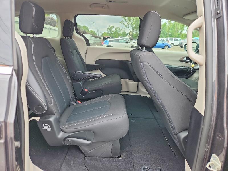 Photo 11 from auction – 2022 CHRYSLER VOYAGER with VIN 2C4RC1CG4NR158142