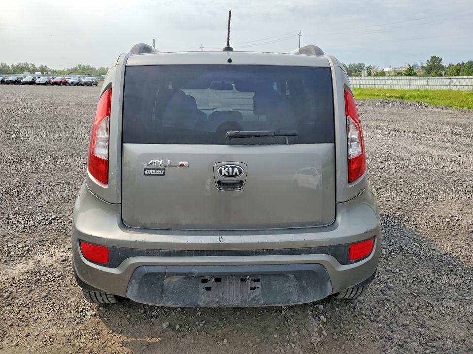 Photo 6 from auction – 2013 KIA SOUL with VIN KNDJT2A62D7538996