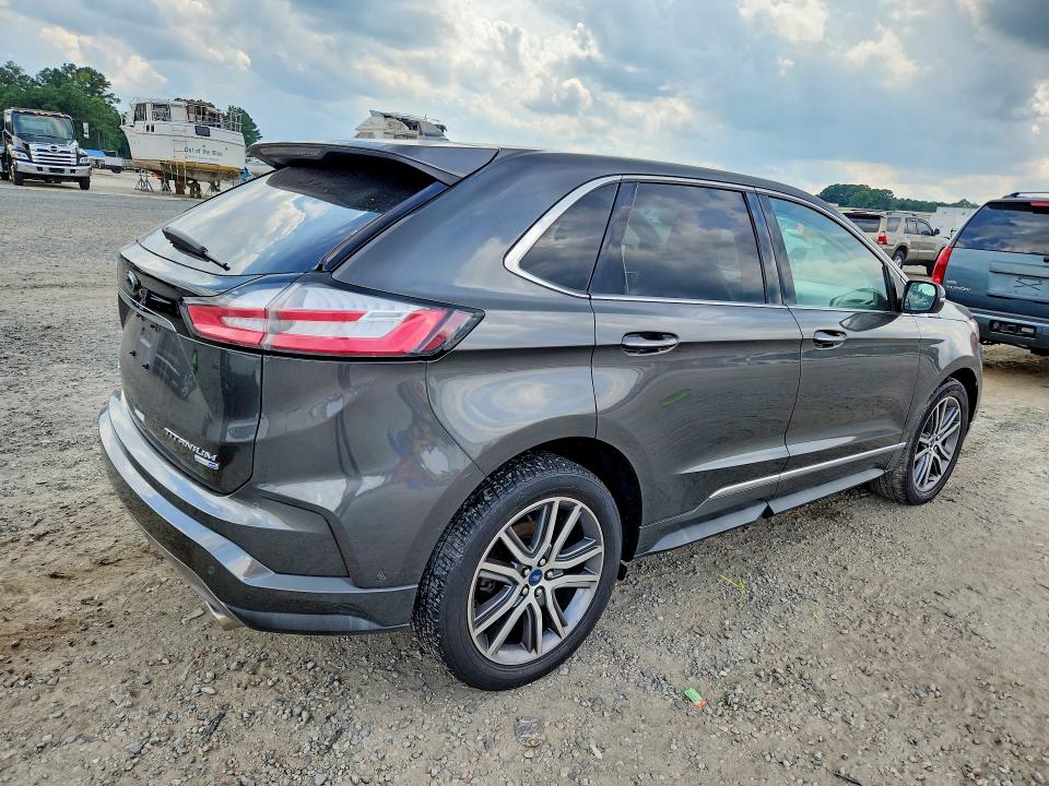 Photo 3 from auction – 2019 FORD EDGE with VIN 2FMPK4K97KBB84569