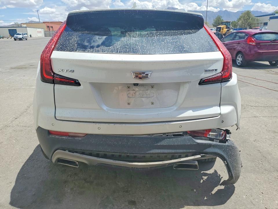 Photo 6 from auction – 2022 CADILLAC XT4 with VIN 1GYFZCR45NF141717