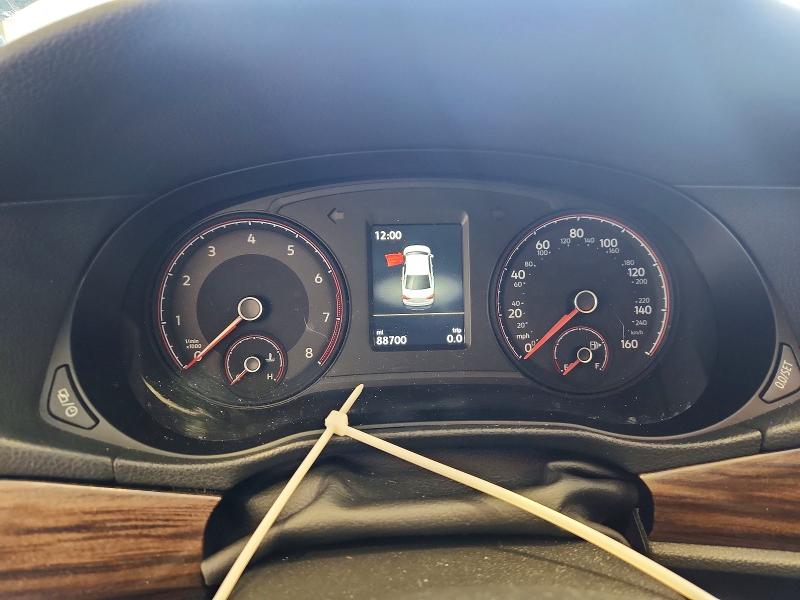 Photo 9 from auction – 2020 VOLKSWAGEN PASSAT with VIN 1VWCA7A36LC023939